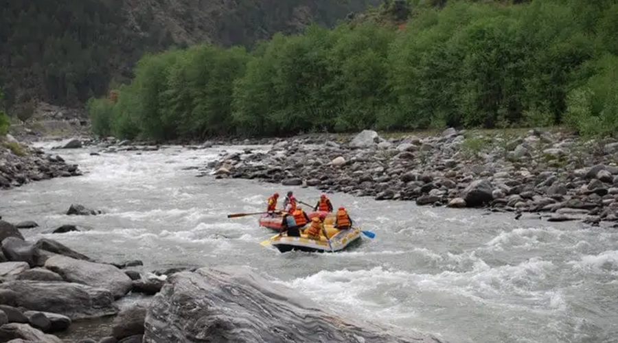 River Rafting In Manali, Himachal Pradesh